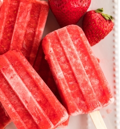 STRAWBERRY ICE LOLLIES ( FACTORY - MADE ) FORMULATIONS AND PRODUCTION PROCESS