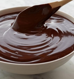 CHOCOLATE CREAM FORMULATIONS AND PRODUCTION PROCESS