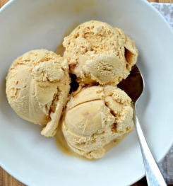 CARAMEL ICE CREAMS ( FACTORY -MADE ) FORMULATIONS AND PRODUCTION PROCESS