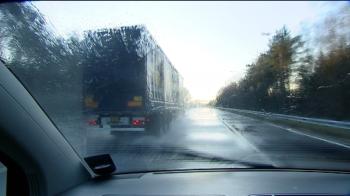 Formulación de líquido repelente de lluvia para parabrisas de automóviles
