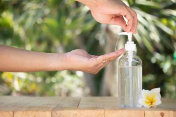 How to make herbal based liquid hand soap with herbal oils