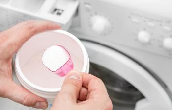Steps in Making Liquid Laundry Bleach Detergent | Formulations