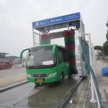 Formulation and production of shampoo for wash bus