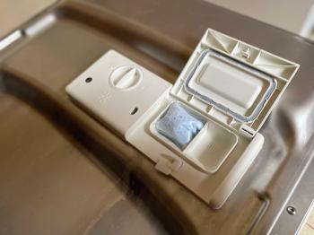 Etape în fabricarea detergentului de spălat vase automat cu pulbere lichidă | Formulări
