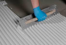 WHAT IS POLYURETHANE ADHESIVE PUTTY FOR CERAMIC