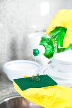 Etapas na Fabricação de Detergente Líquido para Lavar Louça | Formulações de Produção