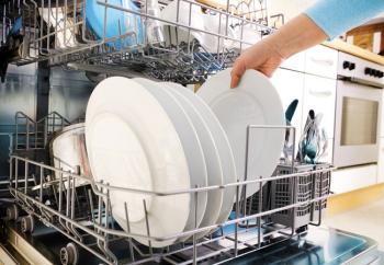 Etapy wytwarzania płynnego detergentu nabłyszczającego do automatycznych zmywarek | Preparaty