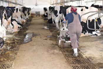 Production process of hydrogen peroxide disinfectants and cleaner for dairy farm | Formulations