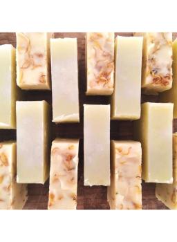HOW TO MAKE PALM OIL HARD SOAP BAR
