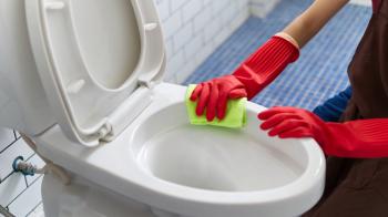 Dokonywanie sprayu do czyszczenia toalet | Preparaty