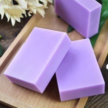 HOW TO MAKE NATURAL HARD SOAP WITH LAVENDER OIL