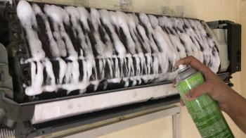 Etapy produkcji pianki do czyszczenia klimatyzatorów | Preparaty produkcyjne